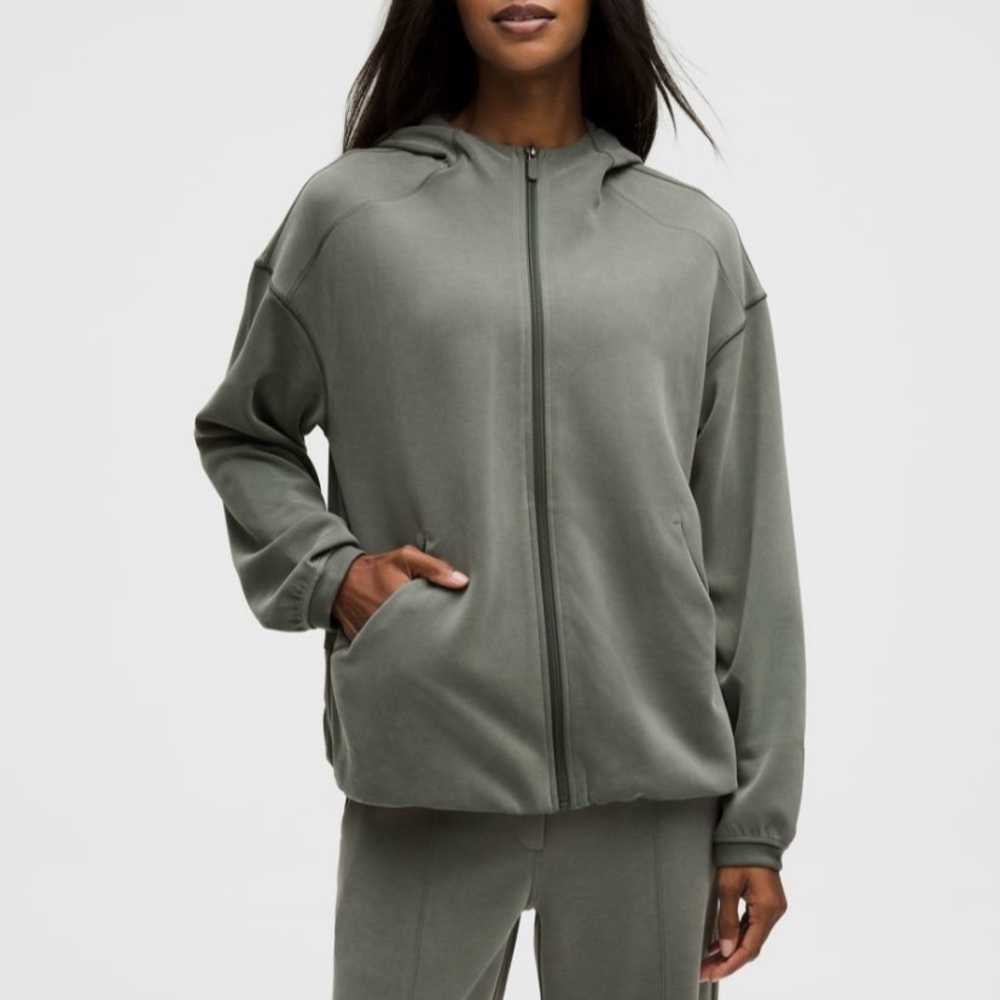 NWT Lululemon Softstreme Full-Zip Long Hoodie - Size S, Palm Deco